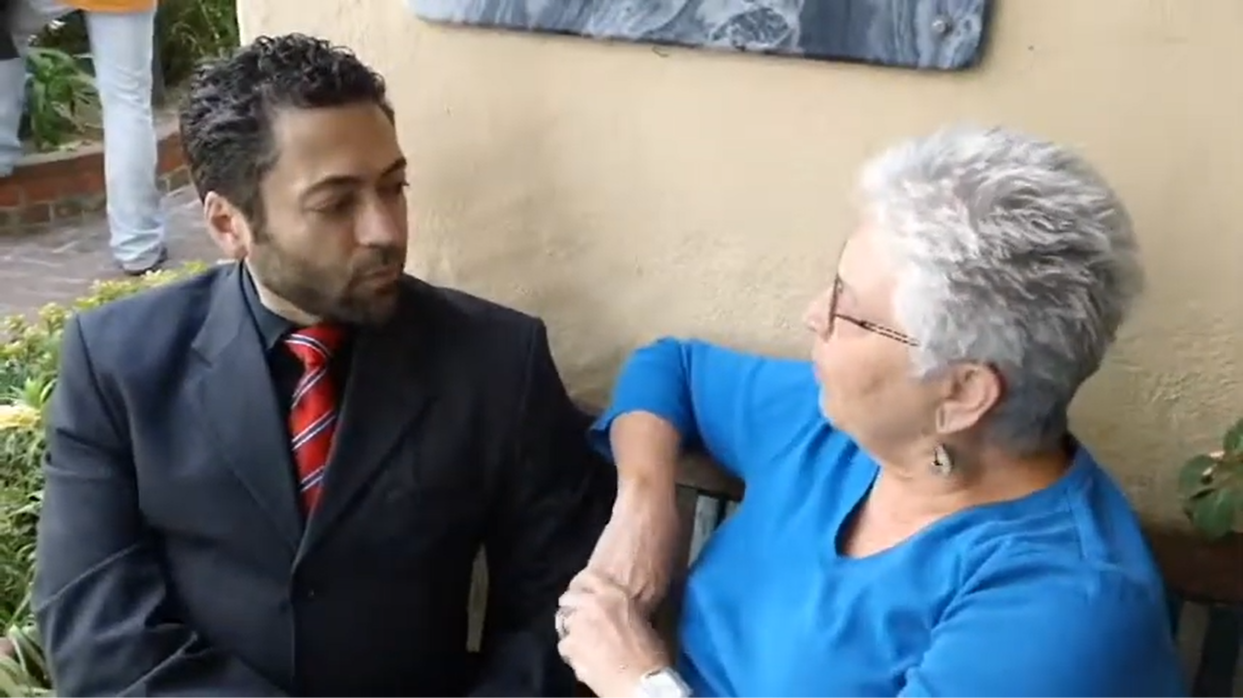 Carol Kirkpatrick interviews Jose Maria Condemi.